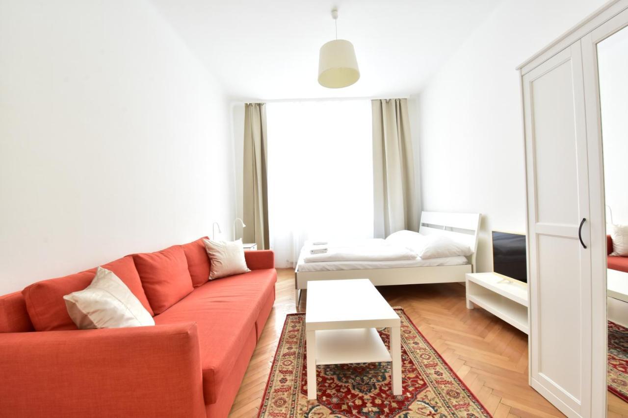 וינה Universum Apartment 3 מראה חיצוני תמונה